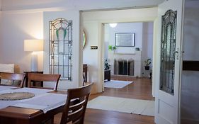 Parkside Spacious Central Family Retreat